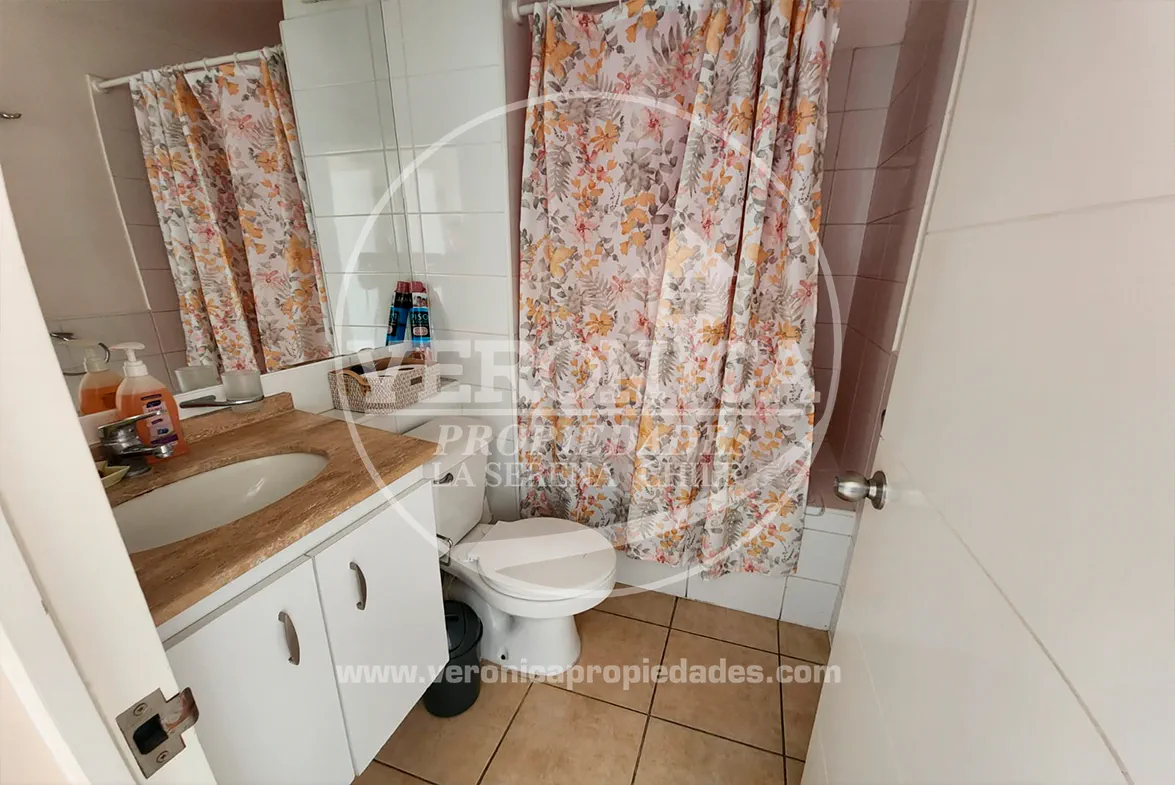 Departamento Oceanic 516, La Serena
