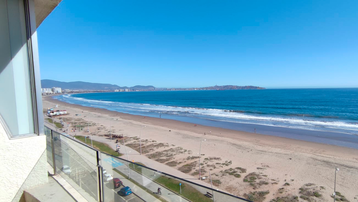 Departamento Oceanic 1024, La Serena